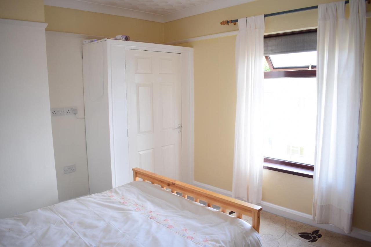 House Stay In Bangor North Wales ภายนอก รูปภาพ