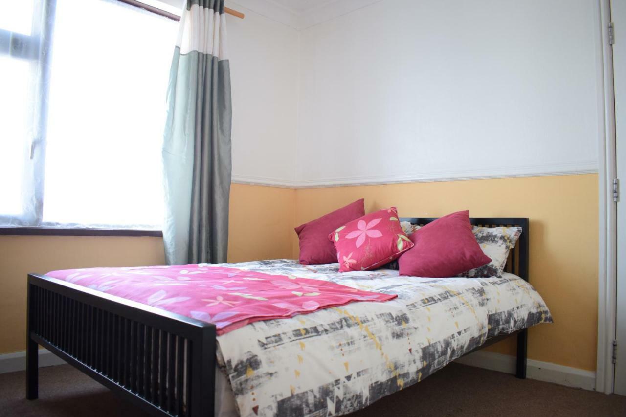 House Stay In Bangor North Wales ภายนอก รูปภาพ
